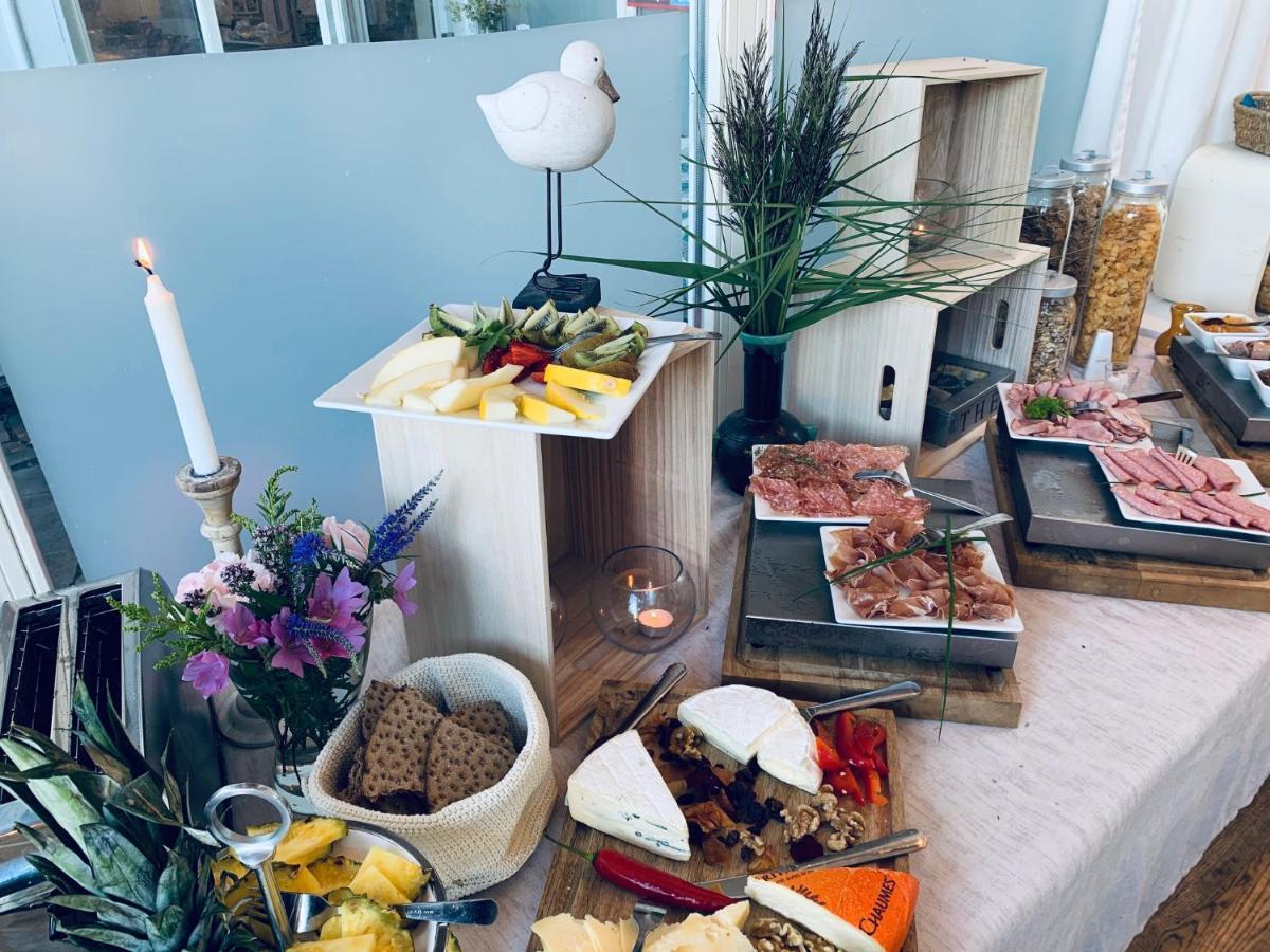 Noesundsgarden Hotell & Vandrarhem Dış mekan fotoğraf