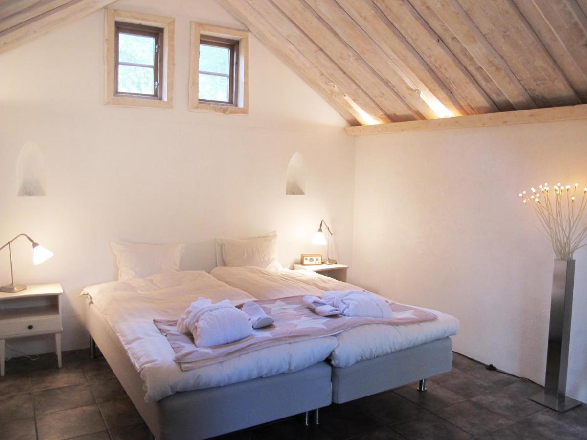 Noesundsgarden Hotell & Vandrarhem Dış mekan fotoğraf