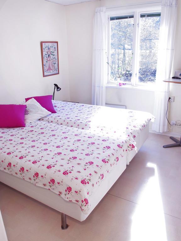 Noesundsgarden Hotell & Vandrarhem Dış mekan fotoğraf